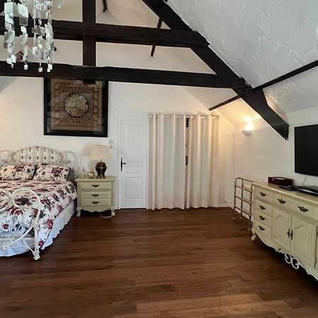 Chez Thomas 7 Route Du Monde Ancien Bed & Breakfast Saint-Georges-D'Aunay ภายนอก รูปภาพ
