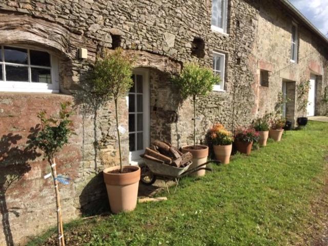 Chez Thomas 7 Route Du Monde Ancien Bed & Breakfast Saint-Georges-D'Aunay ภายนอก รูปภาพ