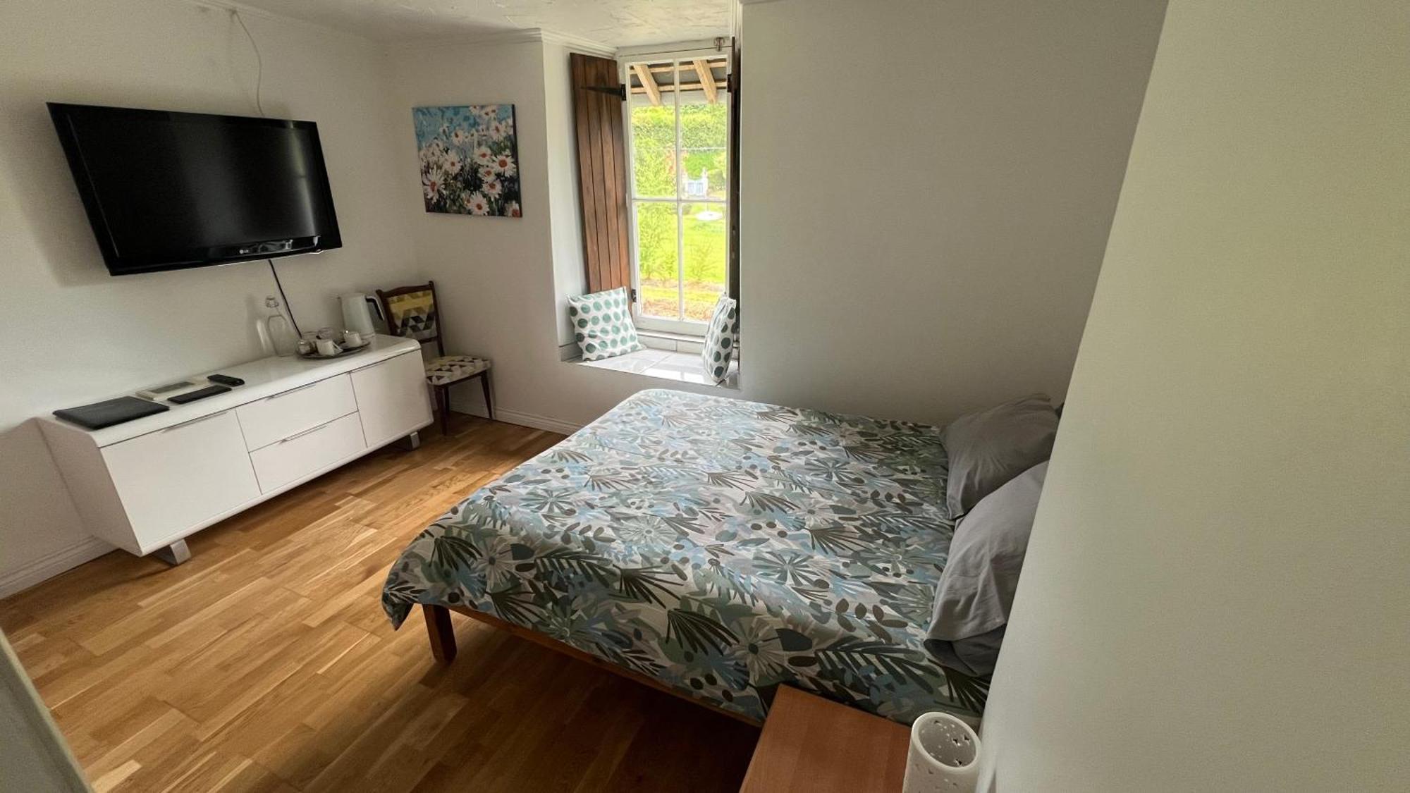 Chez Thomas 7 Route Du Monde Ancien Bed & Breakfast Saint-Georges-D'Aunay ภายนอก รูปภาพ