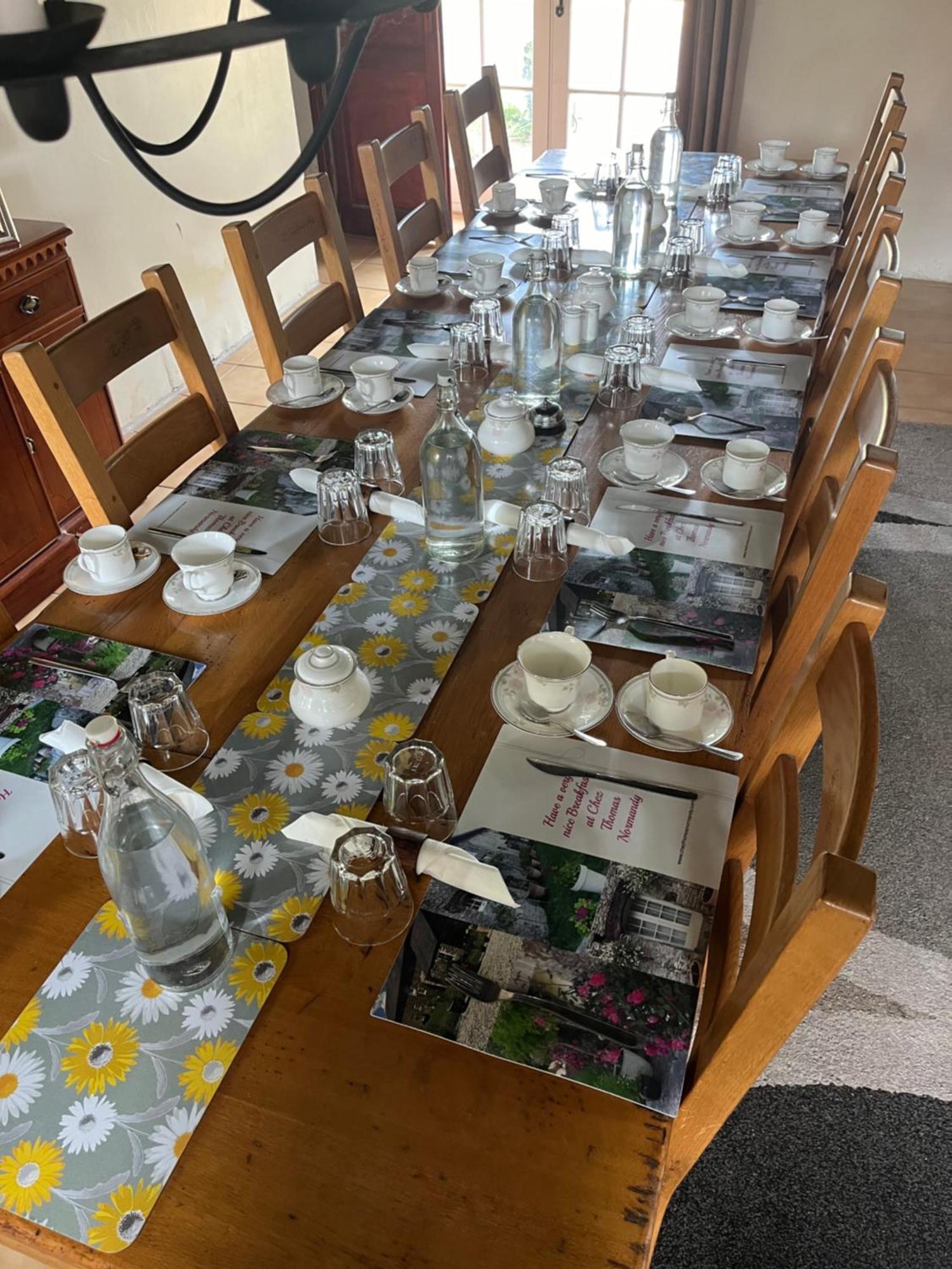 Chez Thomas 7 Route Du Monde Ancien Bed & Breakfast Saint-Georges-D'Aunay ภายนอก รูปภาพ